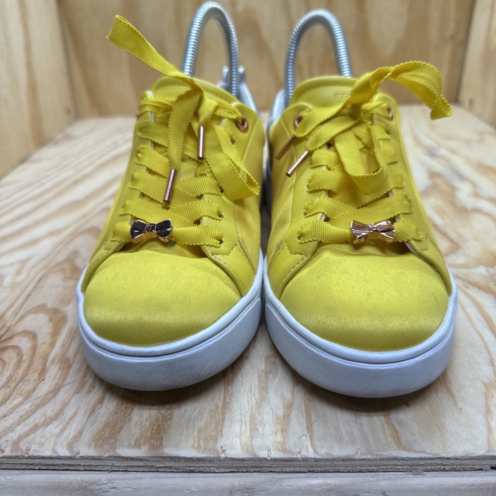 Ted Baker JYMINA Yellow Satin Floral Lace Up‎ Trainers Sneakers Women's 6.5